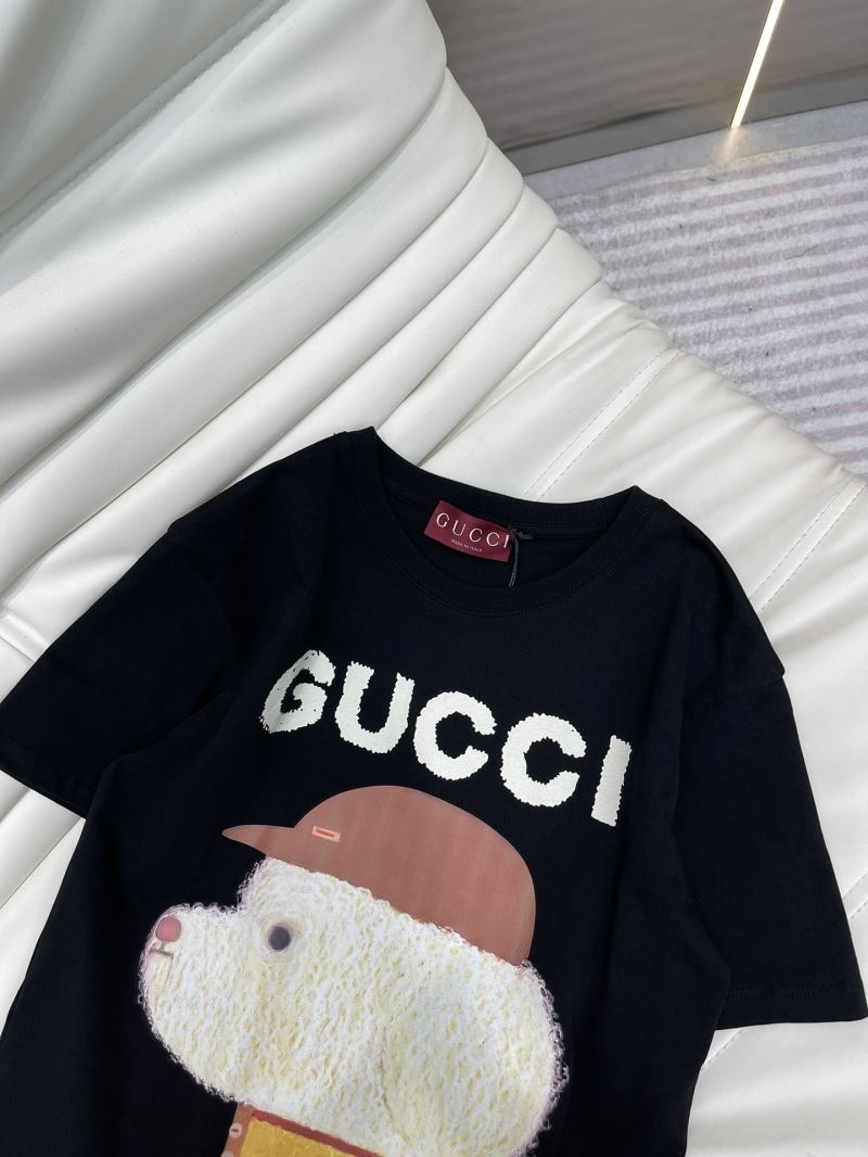 Gucci T-Shirts